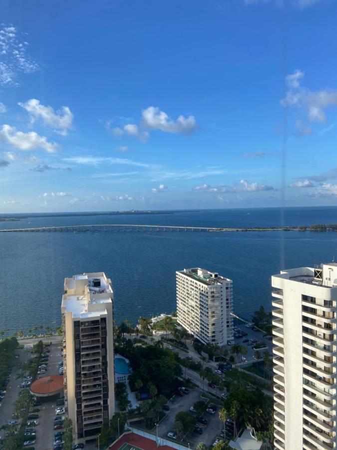 Four Seasons Hotel Miami - Luxury Private Residences Luaran gambar