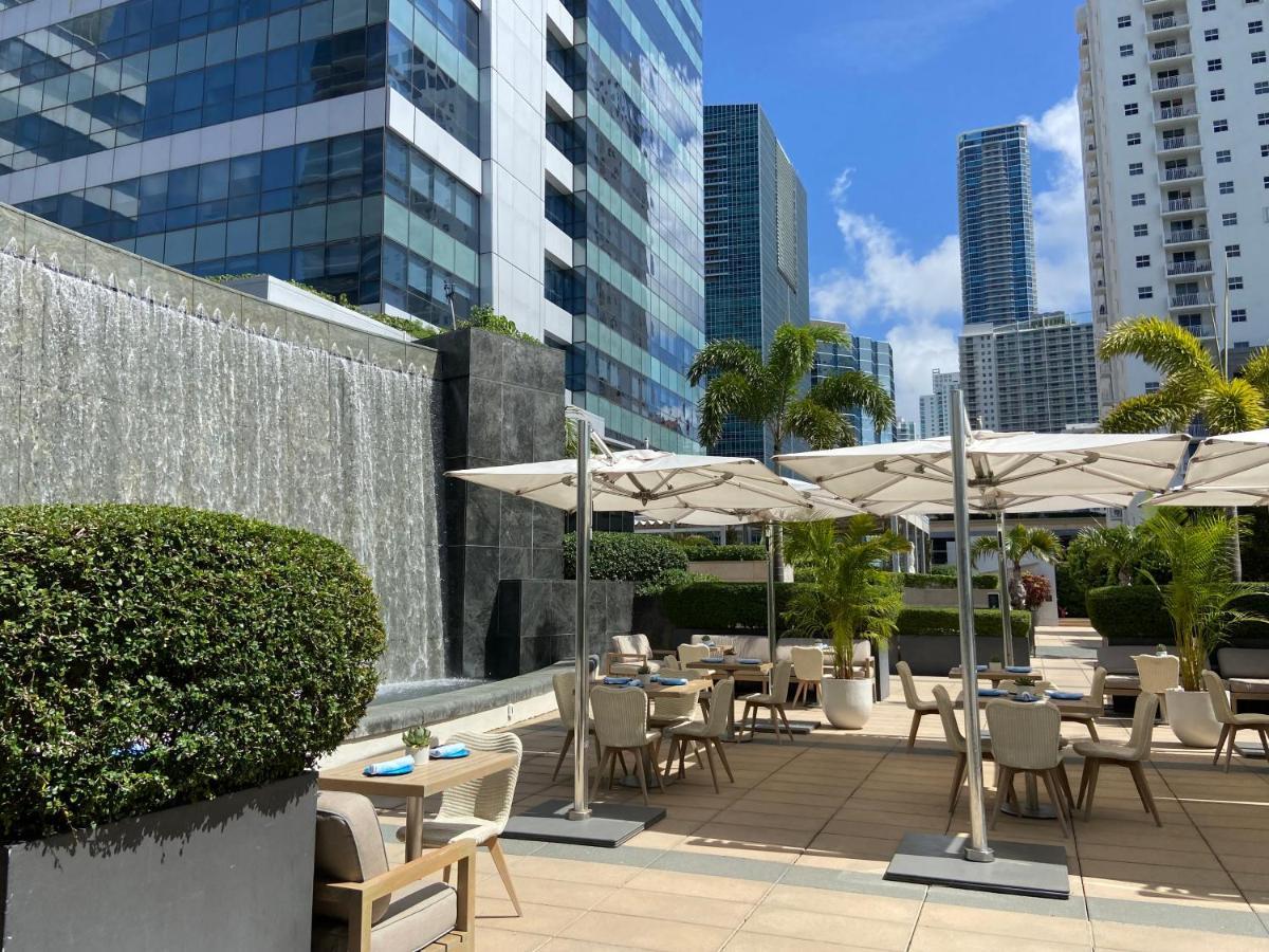 Four Seasons Hotel Miami - Luxury Private Residences Luaran gambar